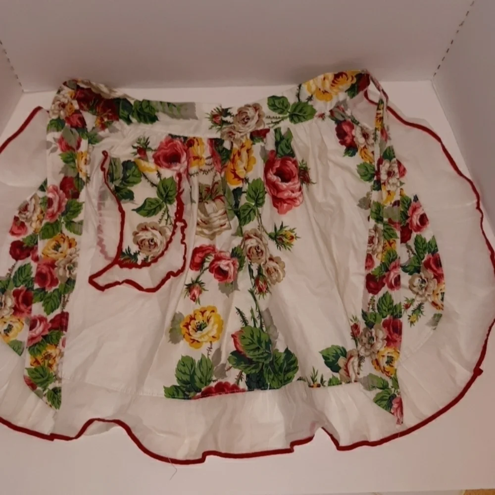 Vintage homemade apron farmhouse shabby chic grandma granny 👵